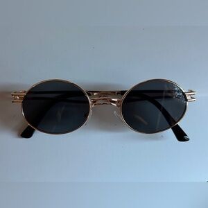 Trendy sunglasses gold accent 90s throwback